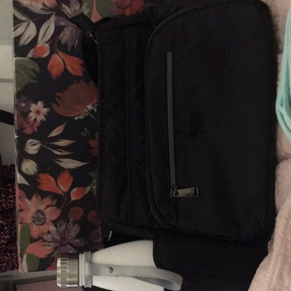 Lug Shimmy 2–Shimmer Black
